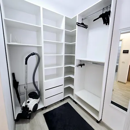 Swiss 8 Apartment Brasov